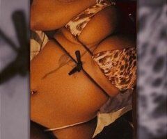 Milwaukee WI Head Doctor Female Escort — outcalls with deposit - Image 2