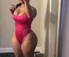 Harrisburg, PA Female Escort — In-call, safe & cozy place - Image 2