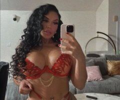 Panamanian Mami escort — discreet, sweet, smart with real pics - Image 6