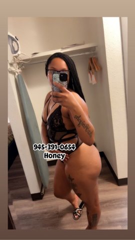 Mobile Female Escort — Full Service Creamy Supper Grip - 1