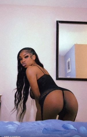 Houston Female Escort — Incall only - 1