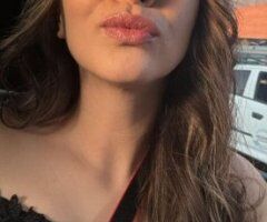 Long Island Private Female Escort - Image 2