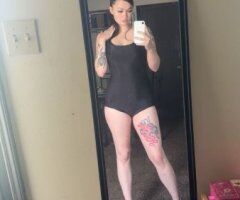 Evansville escorts - Evansville, Indiana 3-girl GFE Overnights