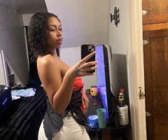 Evansville, Indiana 3-girl GFE Overnights - Image 3