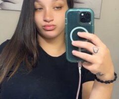 Evansville, Indiana 3-girl GFE Overnights - Image 4