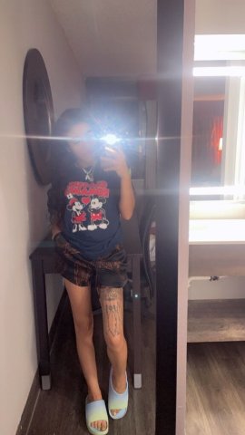 Evansville Female Escort — fun-size 5'1, 30+ preference, respect-first - 1