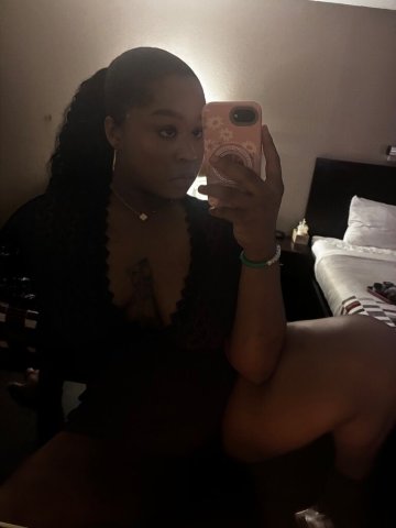 Cincinnati OH Incall Only Female Escort — 60$ Special - 1