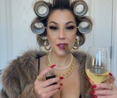 Austin escorts - Austin Female Escort — Deepthroat, PNP available, no deposit incall/outcall