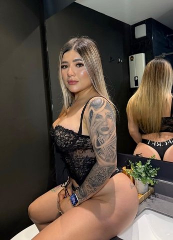 West Palm Beach BBW Latina Escort — Oral & Vaginal Sex, Positions - 1