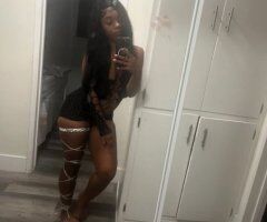 Plattsburgh Female Escort — Facetime Shows & Double Shows - Image 2