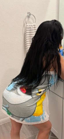 Kansas City Female Escort — Video Verification - 1