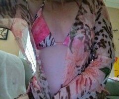 Sarasota/Bradenton Female Escort — gentle flame, yoga stretch, playful spicy - Image 4