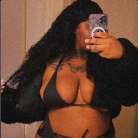 Monterey Thick Ebony Greek Goddess Escort — FaceTime Live Shows - 1