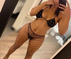 Brooklyn upscale experiences with Whitney on FaceTime - Image 3