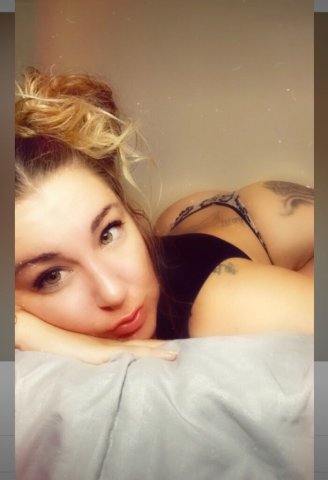 Lubbock Female Escort — Petite with curvy backside (4'10", 170 lbs) - 1