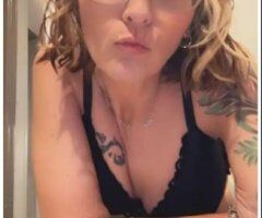 Knoxville escorts - Knoxville TN Female Escort — Oral services & hygiene-first visits