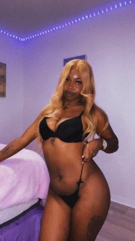 Dallas Female Escort — Cum Play tonight, FaceTime verification - 1