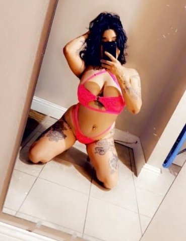 Visalia, CA Latina Big Tits Female Escort — FaceTime Shows & Exclusive Content - 1