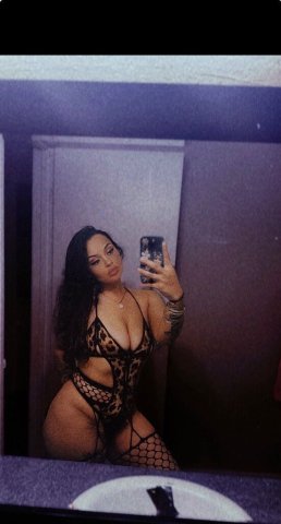Palm Springs Female Escort — Outcall Only - 1