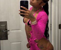 Fayetteville NC Petite Thick Persuasion & Throat Play (Incalls/Outcalls) - Image 6
