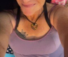 Louisville KY M.I.L.F. Female Escort — Fetish-friendly, pegging & custom videos - Image 5
