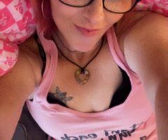 Louisville KY M.I.L.F. Female Escort — Fetish-friendly, pegging & custom videos - Image 6