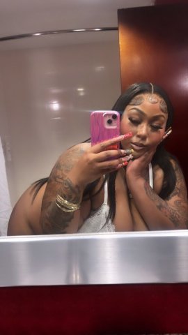 Sadity — Thick & Juicy Fun, Fetish-Friendly Dates + Massages (Discrete, Clean Locations) - 1