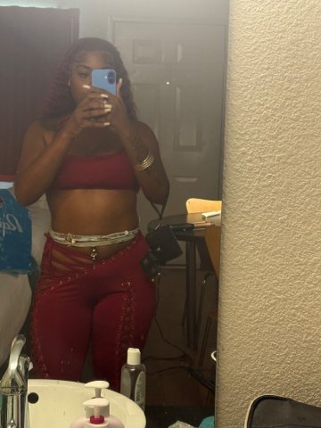 San Francisco CA Female Escort — GFE, BARE, Greek college girl vibes - 1