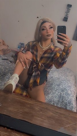 Orlando Petite Creamy Kitty Escort — In-call or Out-call Special - 1