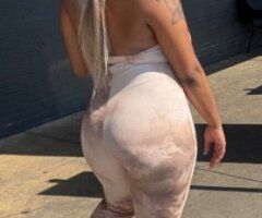 Houston Female Escort — Incall Specials ($100) & Full Service Menu - Image 6
