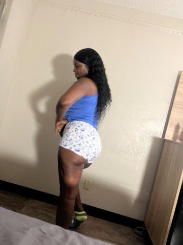 Albany, GA Mature Female Escort - 1