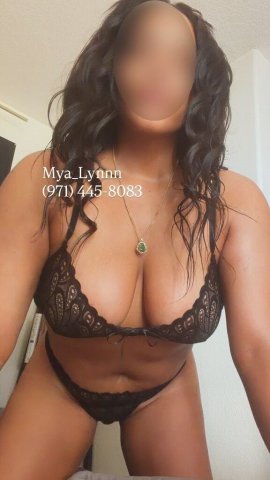 First-time VIP visit in Eugene—kinky GFE pleasure playmate (short visit - 29) - 1