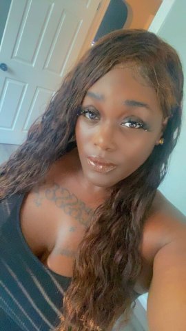 Indianapolis IN Draya — Throat & Oral Service - 1