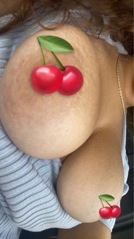 Available  Massage & FaceTime Shows — Tampa, Florida - 1