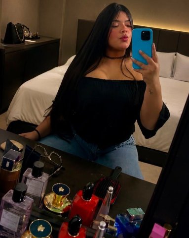 Incall female escort in Raleigh-Durham, NC — affectionate, no rush - 1