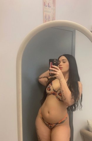 Western Maryland Female Escort — Fun time sessions - 1