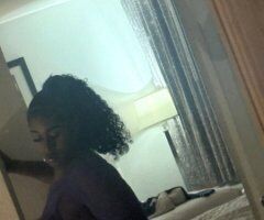 Oakland East Bay Incall/Outcall Female Escort — Curvy Body, Facetime - Image 3