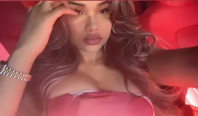Im Jade ;) slim sexy blasian escort — 22 - 1