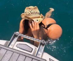 Im Jade ;) slim sexy blasian escort — 22 - Image 2