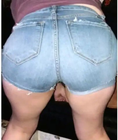 Petite female escort in Modesto for outcalls + carplay — Brittany (29) - 1