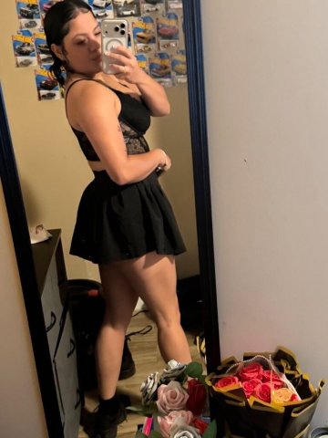 Latina Escort in Southwest Virginia — In-person payments, no advance - 1