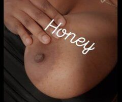 Austin, Texas Female Escort — Incall/Outcall (tight grip 30) - Image 5
