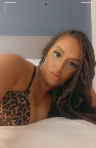 Come see me — 28, Incall only (text for rates) - 1