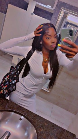 Detroit Petite Ebony Female Escort — Anal add-on & squirting - 1