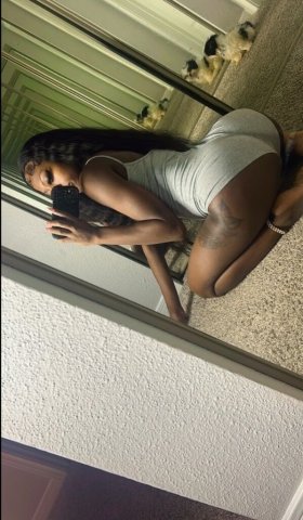 Pretty Face Wet Pussy Big Booty Freak (Outcall w/ Deposit) - 23 - 1
