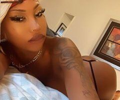 Hennessey — Slim & Petite Female Escort in Albuquerque, NM (Missionary) - Image 3