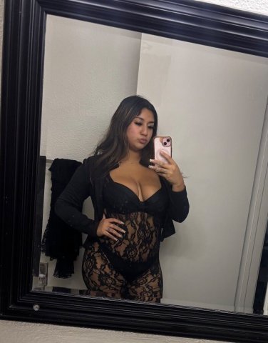 Jessica — Curvy Female Escort in Battle Creek, MI for VIP full service massage - 1