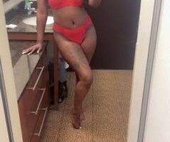 Charleston Busty Female Escort — Multi-Hour, Dinner Dates & Overnights - Image 3