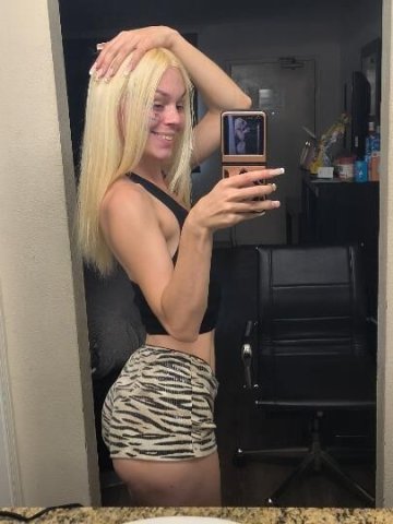 Blonde Bombshell  Available for FT Shows & Nude Photo Sales - 1