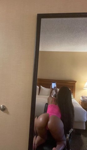 Inland Empire Outcall Companion — Nuru & Fetish Massage + VIP Content - 1